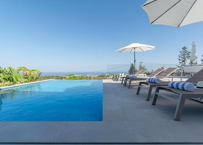 Happyplace Malaga - Villa With Panoramic Sea View Heated Infinity Saltwater Pool